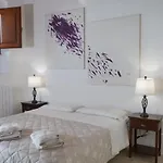 Palazzo Salvatori 4*